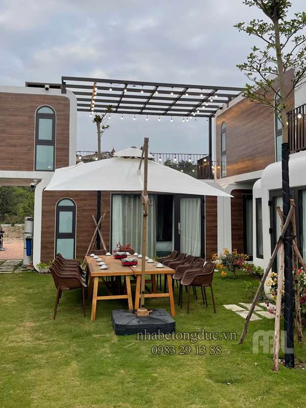 thi-cong-nha-be-tong-duc-tai-hon-dau-11