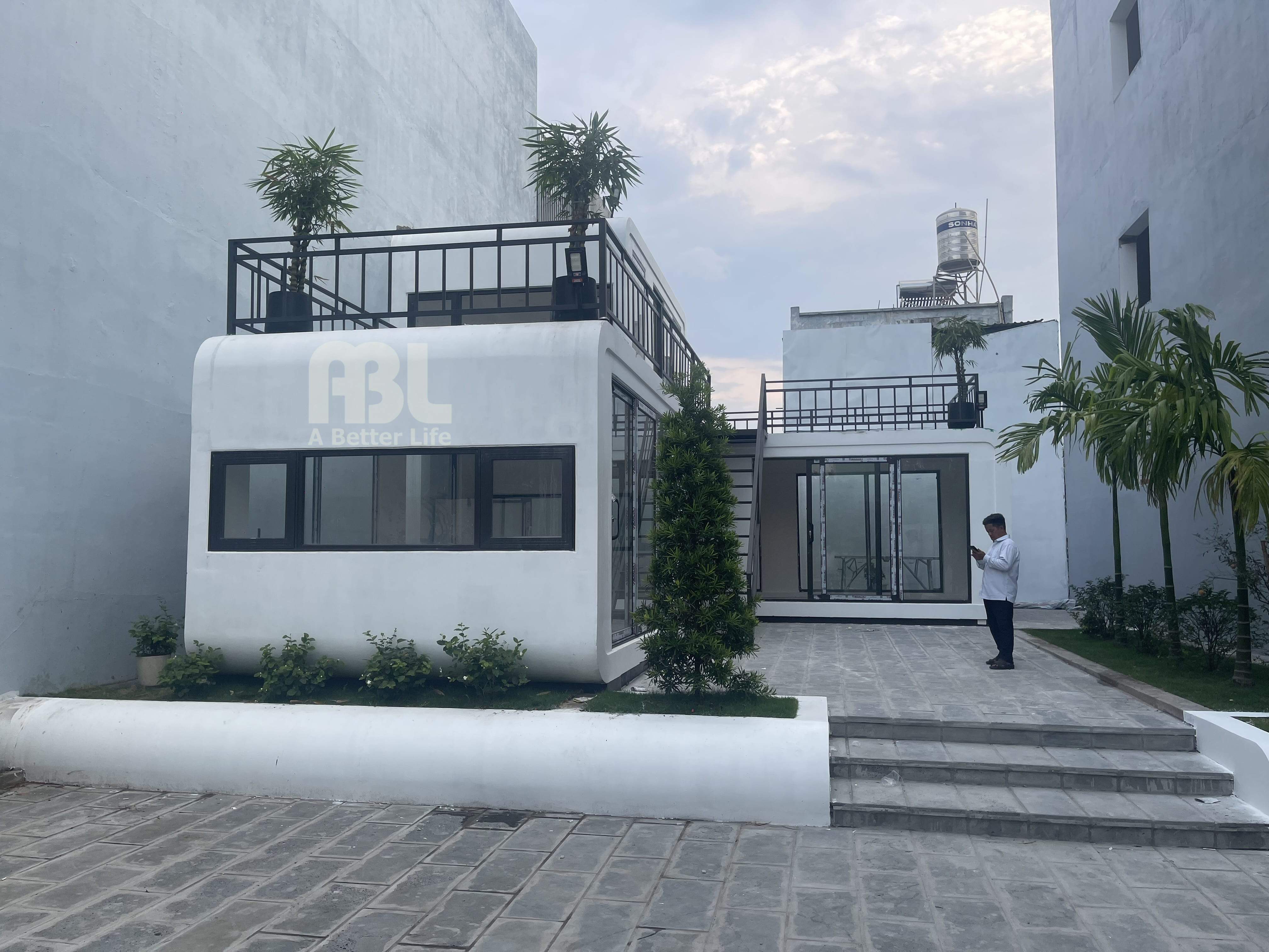hoàn thiện lắp đặt nhà bê tông đúc sẵn